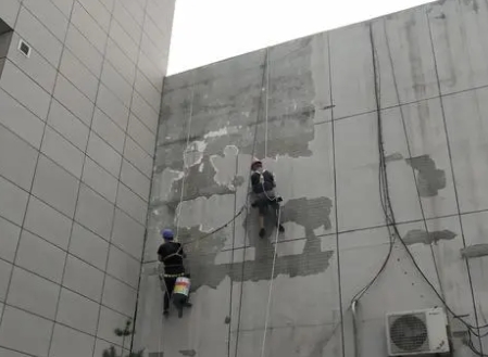 北湖楼顶漏水维修公司分享下北湖外墙防水的注意事项