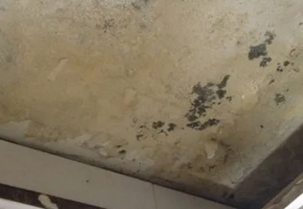 北湖阳台漏水维修公司分享下北湖卫生间渗水维修需要注意哪些问题。